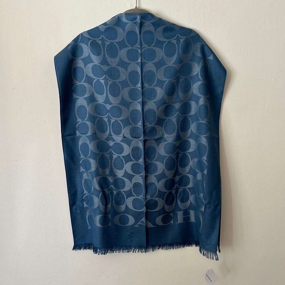 Coach Signature wrap